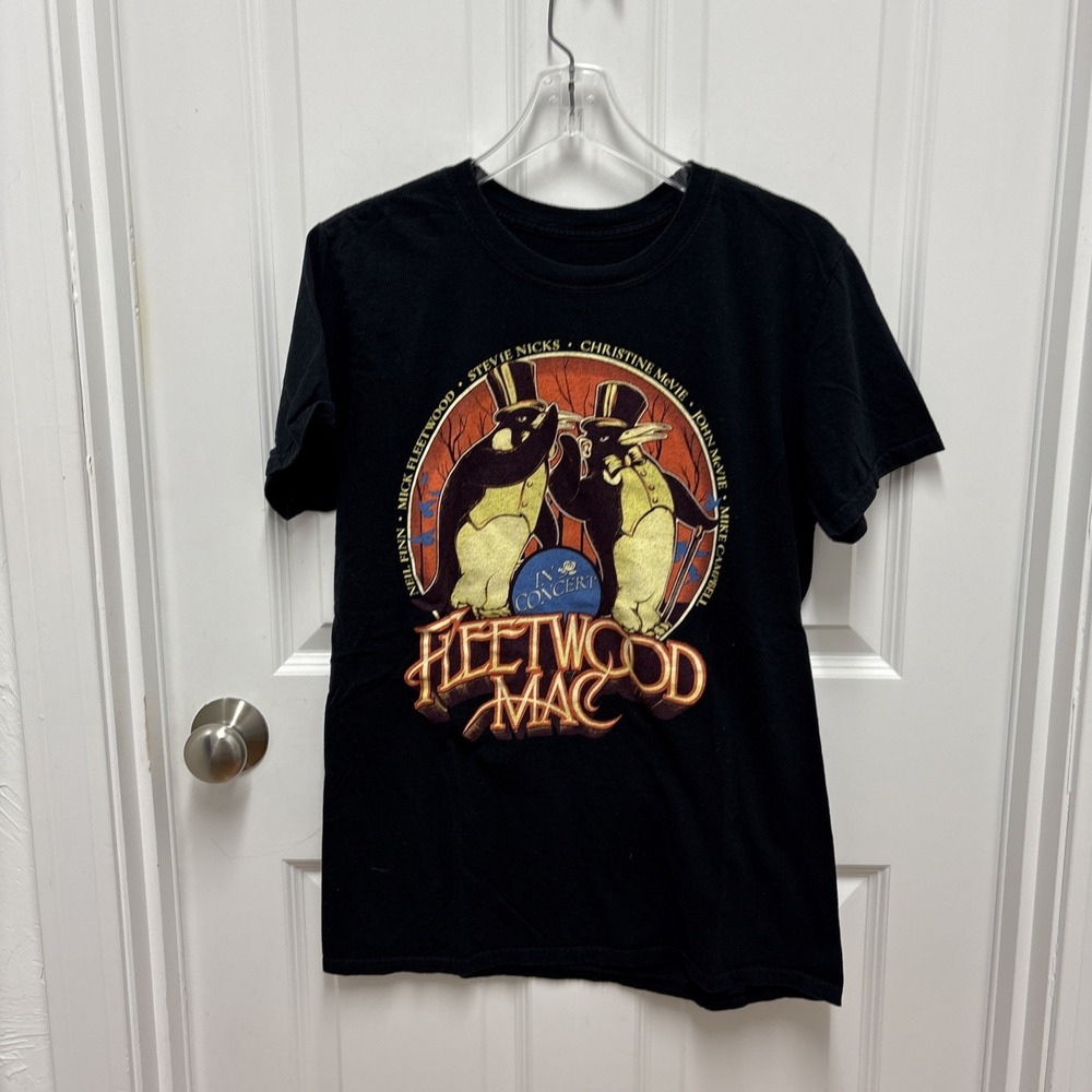 Fleetwood Mac Concert Tour T Shirt Black Graphic‎ Penguins Top Size M